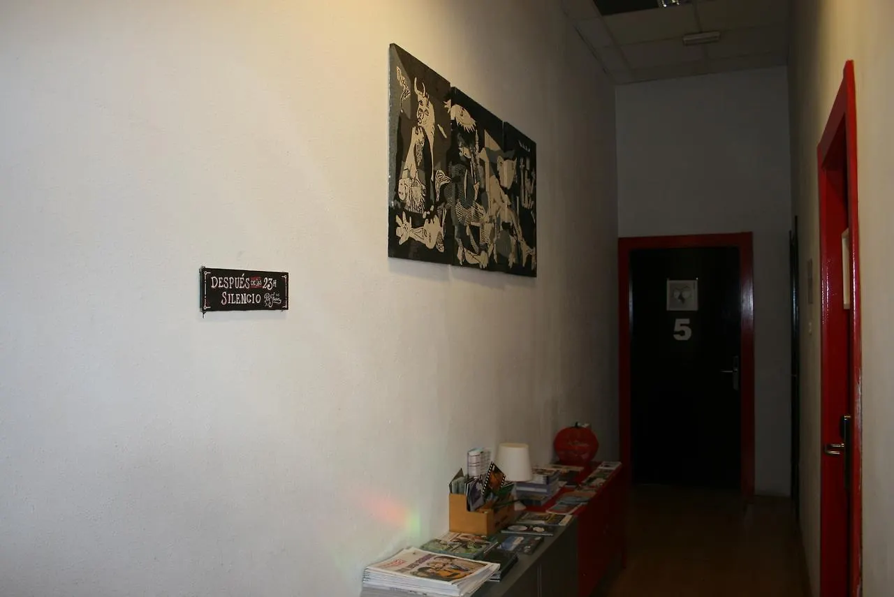 Bilbao Akelarre Hostel إسبانيا